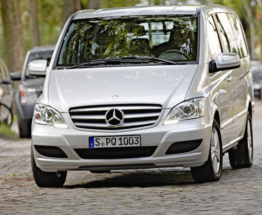  Mercedes-Benz Viano 2011 года  (фото 120 из 140)